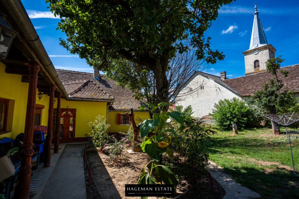 DSC06080-HDR-Enhanced-NR